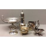 A COLLECTION OF EDWARDIAN AND LATER SILVER ITEMS To include a twin handled tazza, hallmarked London,