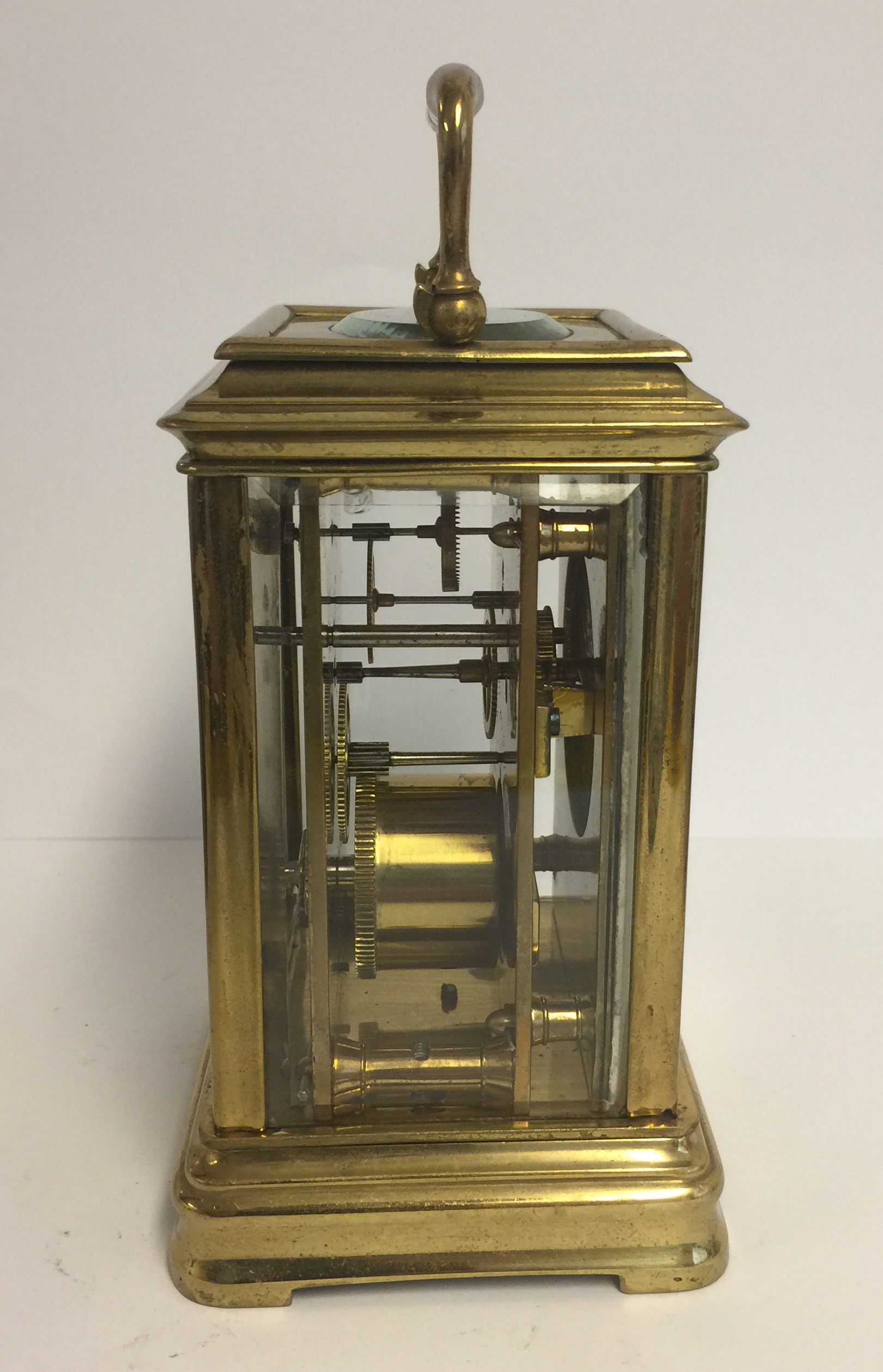 A 19TH CENTURY BRASS CASED CARRIAGE CLOCK. (13cm x 9cm x 8cm) - Image 4 of 5