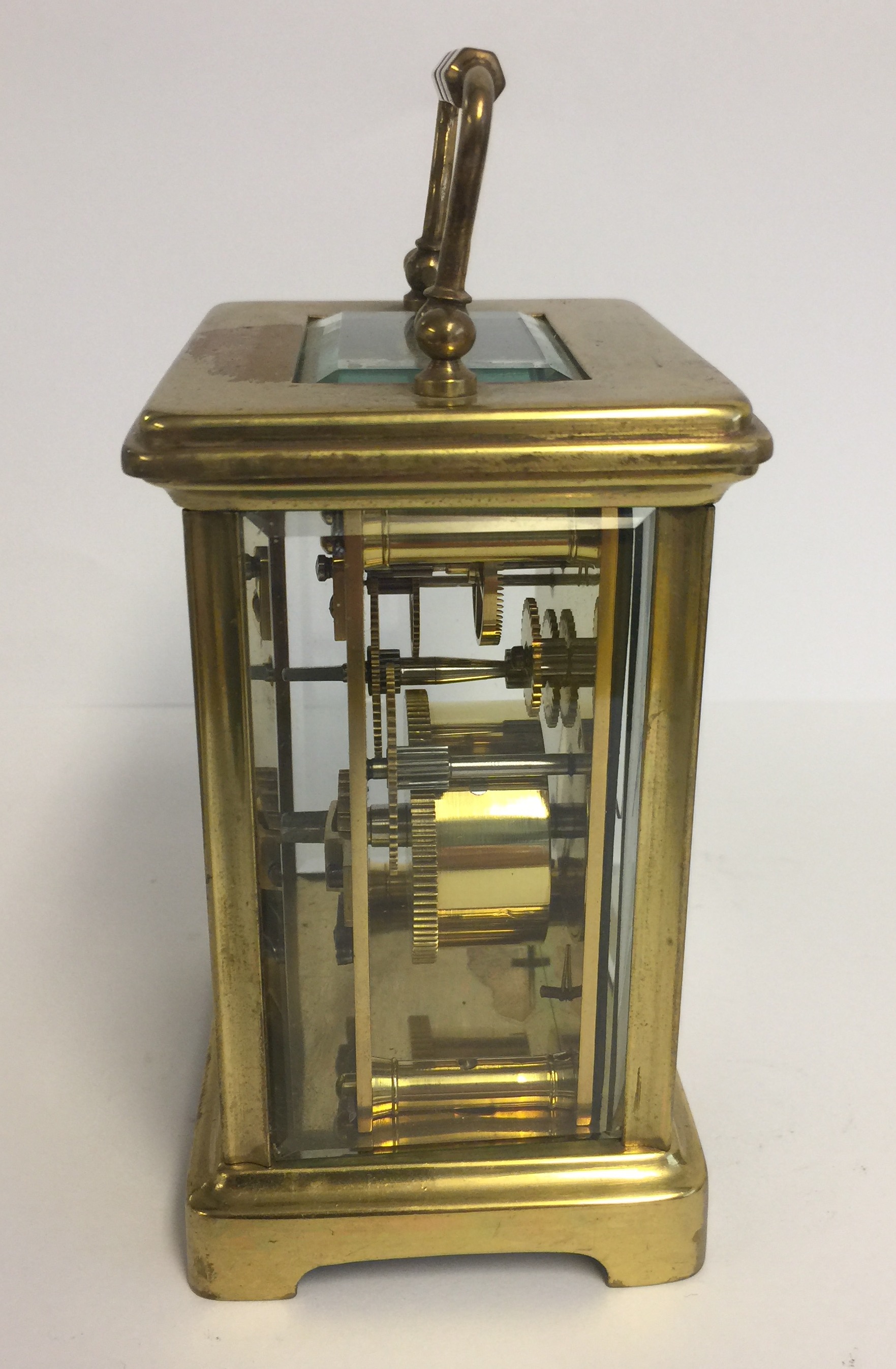 AN EARLY 20TH CENTURY BRASS CASED CARRIAGE CLOCK. (11cm x 8cm x 6cm) - Image 4 of 5