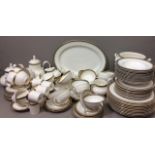 AN EXTENSIVE COLLECTION OF ROYAL DOULTON PORCELAIN TABLEWARE Clarendon pattern, comprising of twelve