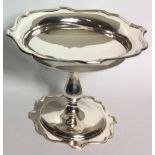 MAPPIN & WEBB, AN EARLY 20TH CENTURY SILVER TAZZA Having a lobed shape edge with reeded design and