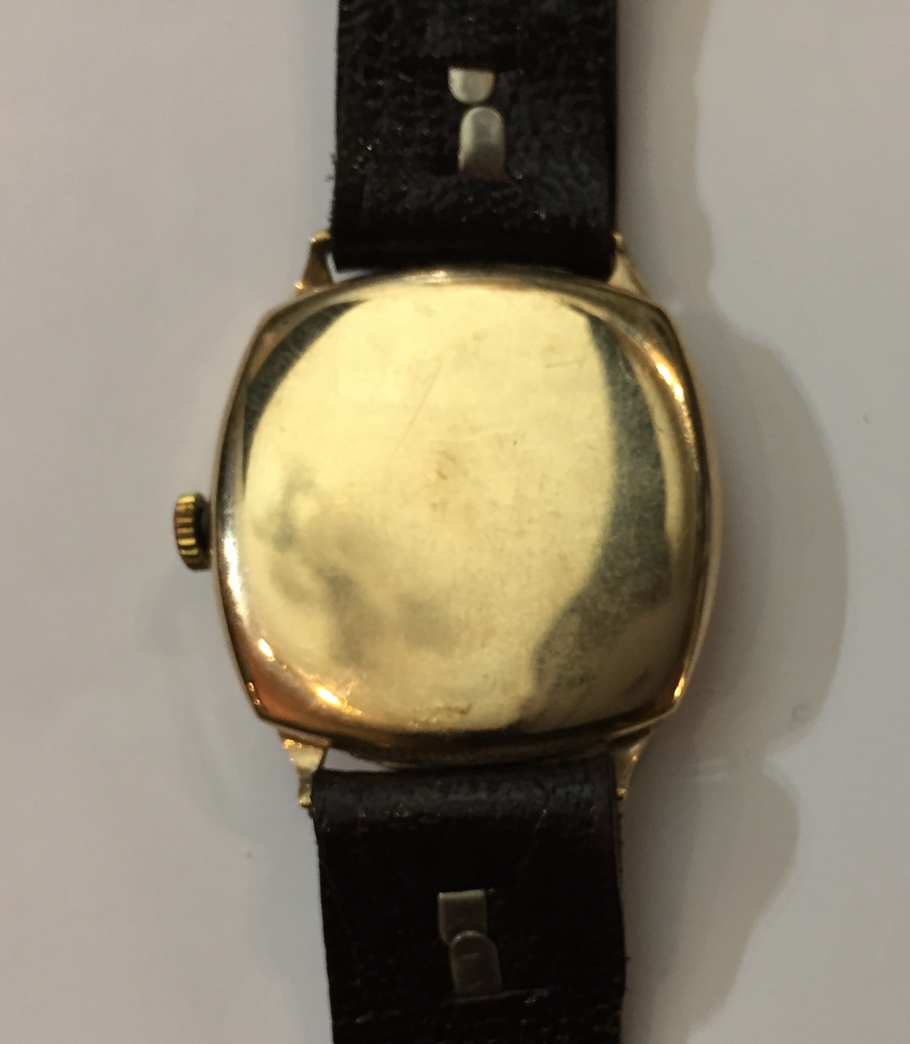 RONE SPORTSMANS, A GENT'S YELLOW METAL WRISTWATCH The circular dial with a numerical chapter ring, - Image 3 of 3