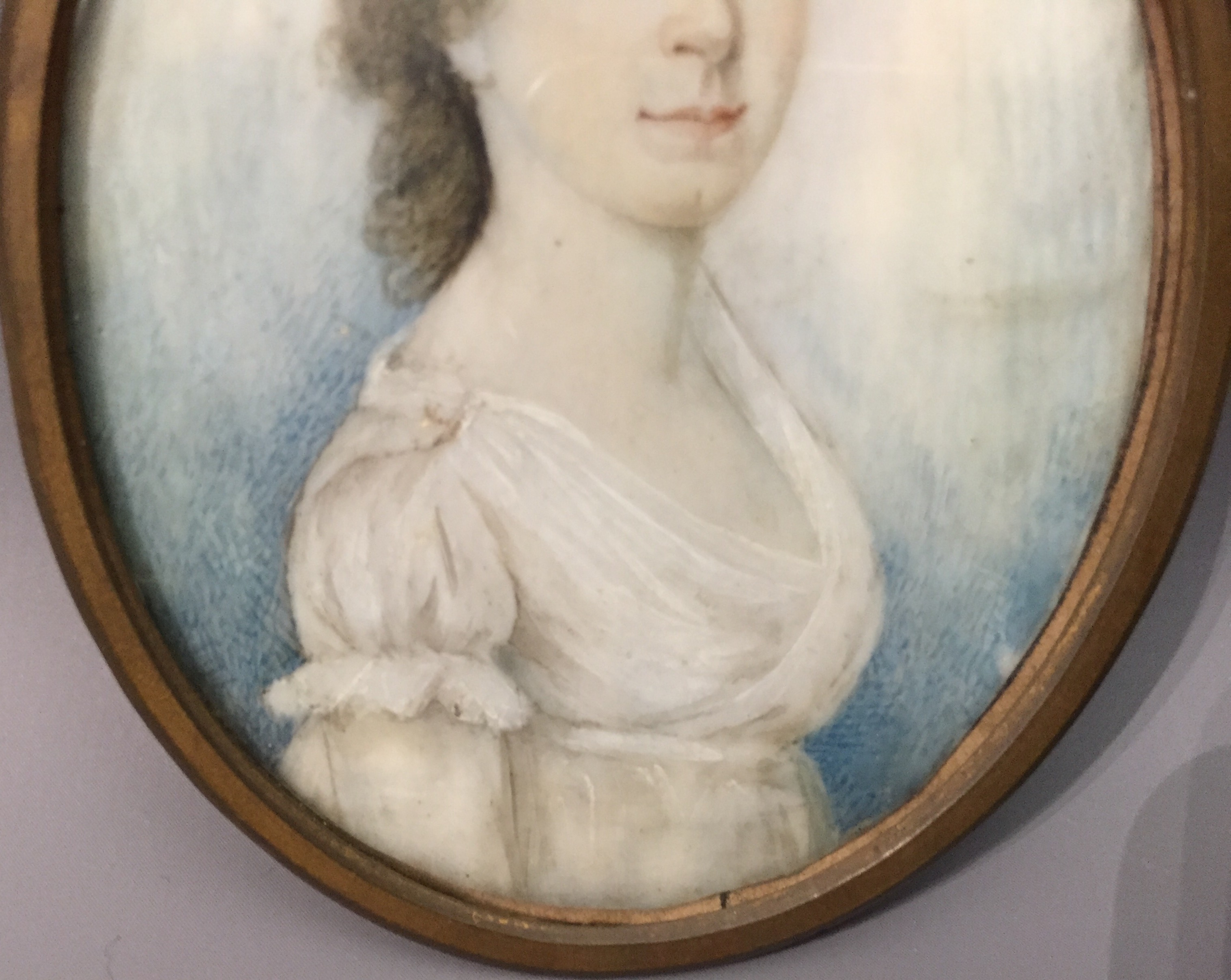 CIRCLE OF THOMAS HAZELHURST, A 19TH CENTURY PORTRAIT MINIATURE Depicting a Regency lady in a white - Image 3 of 4