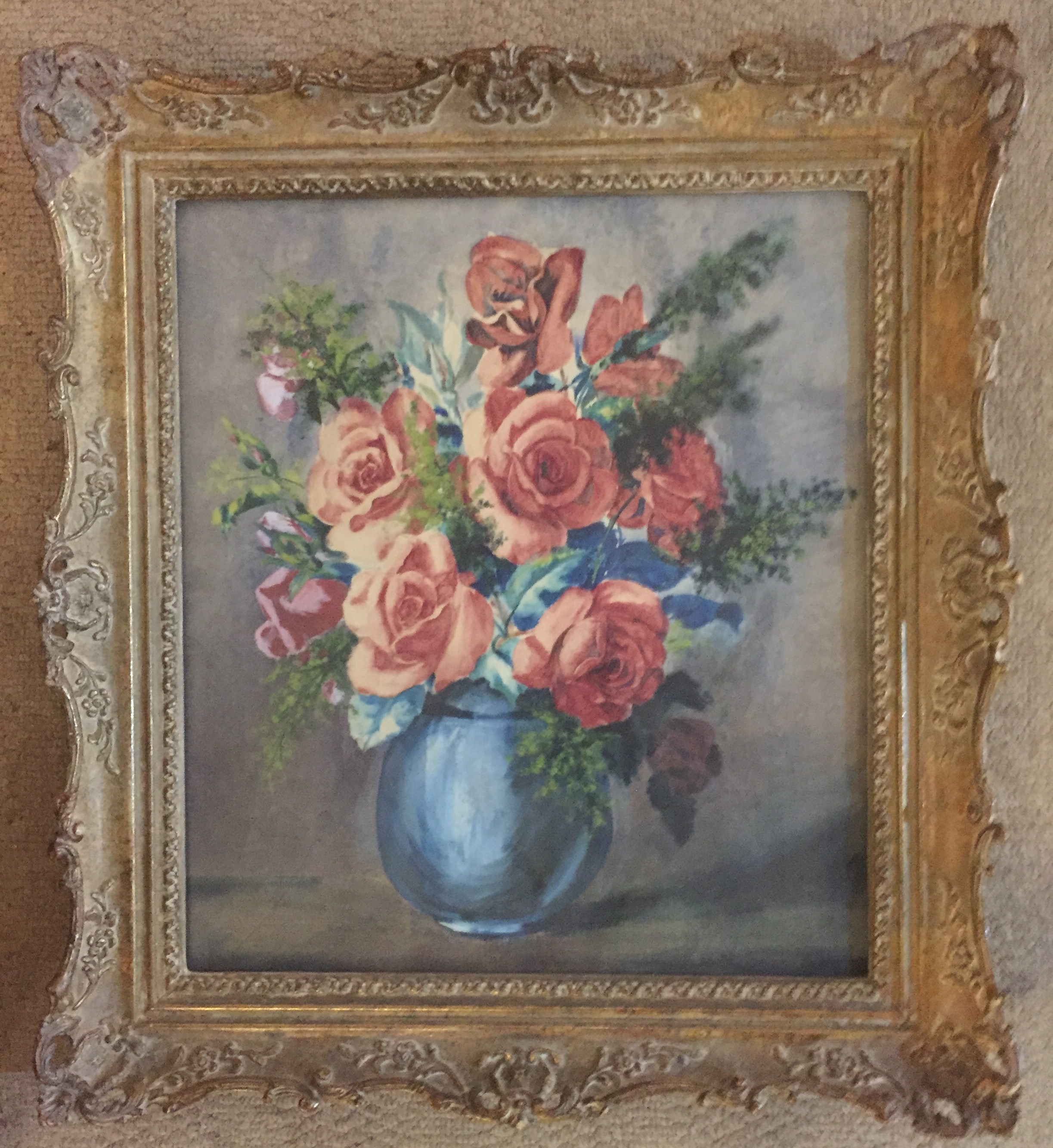 A MODERN BRITISH SCHOOL WATERCOLOUR Still life, roses in a vase, contained in a gilt swept frame. ( - Image 2 of 2