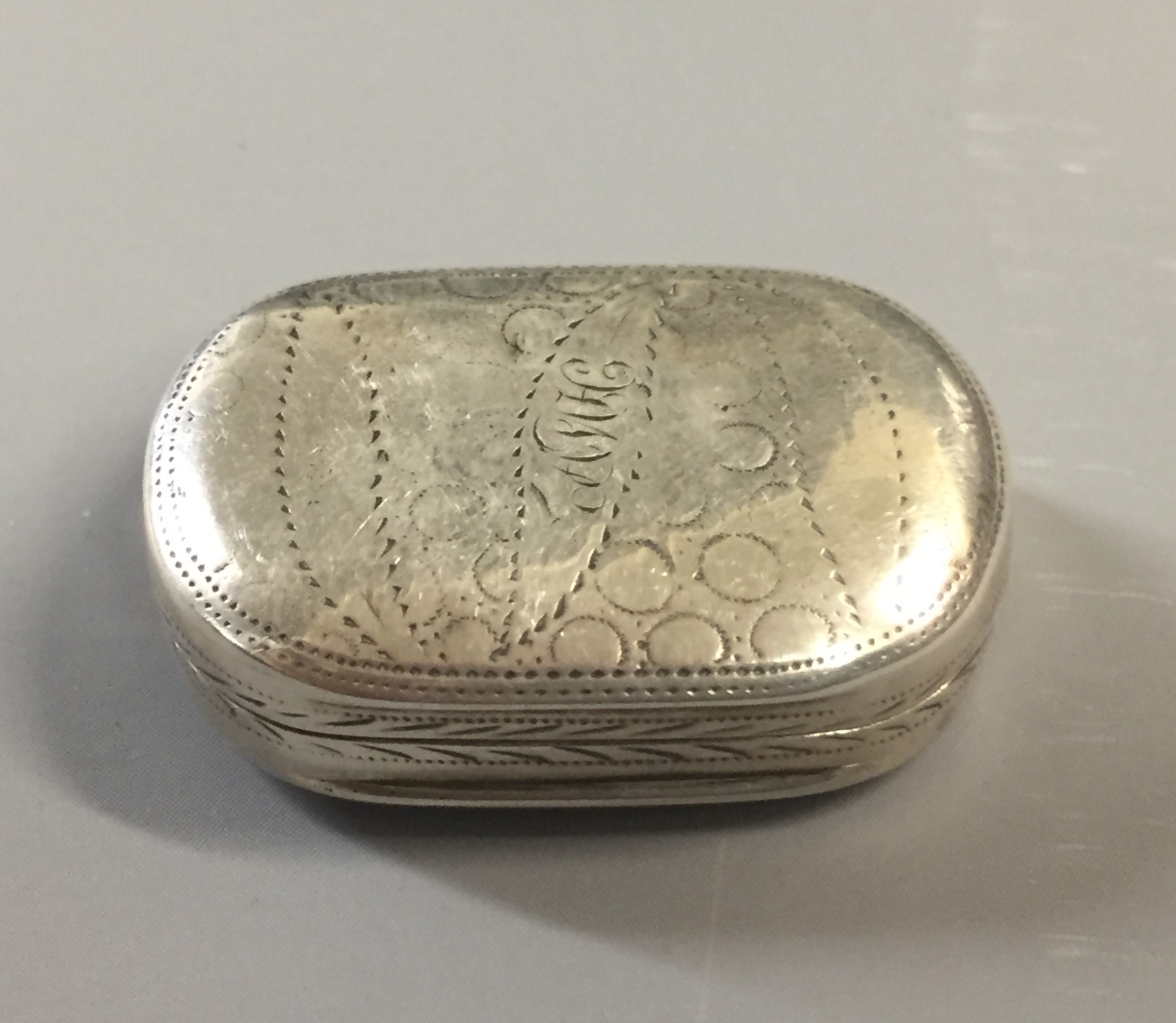 JOHN SHAW, A GEORGE III VINAIGRETTE With wriggle work decoration and incised lettering, the interior