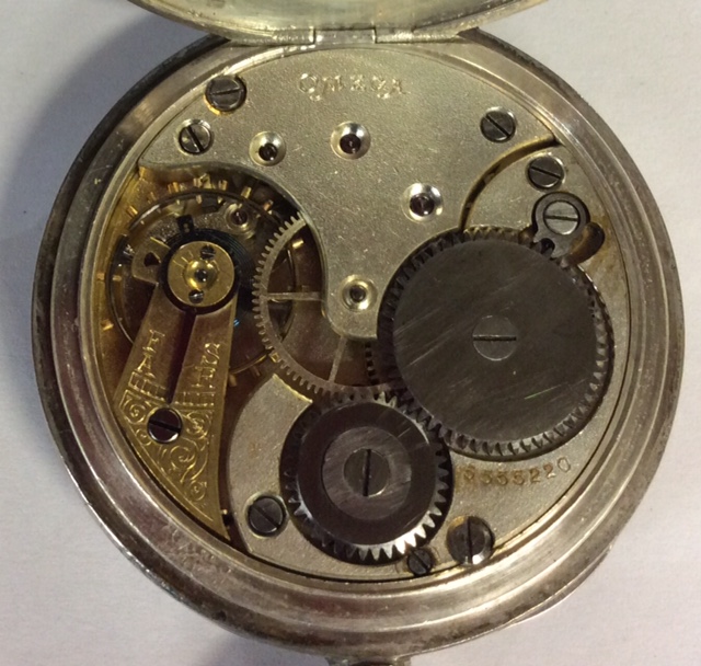 OMEGA, AN EARLY 20TH CENTURY SILVER GENT'S POCKET WATCH Having an open faced dial with subsidiary - Image 2 of 3