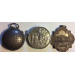 GOLFING INTEREST, AN EARLY 20TH CENTURY CONTINENTAL SILVER FULL HUNTER POCKET WATCH Having an
