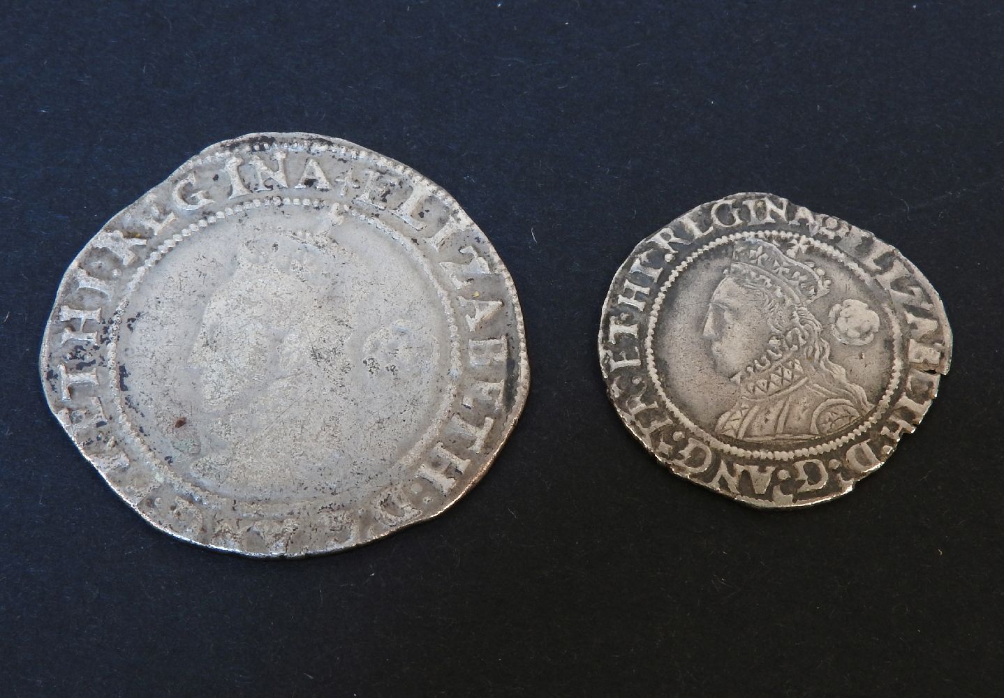 Great Britain, Elizabeth I (1558 - 1603), Sixpence (S 2572) together with a Halfgroat, 1565, (2)