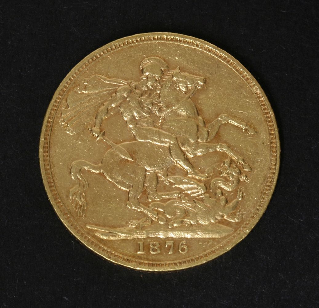 Great Britain, Victoria (1837 - 1901), Sovereign, 1876, First young head l., rev. St George (S - Image 2 of 2