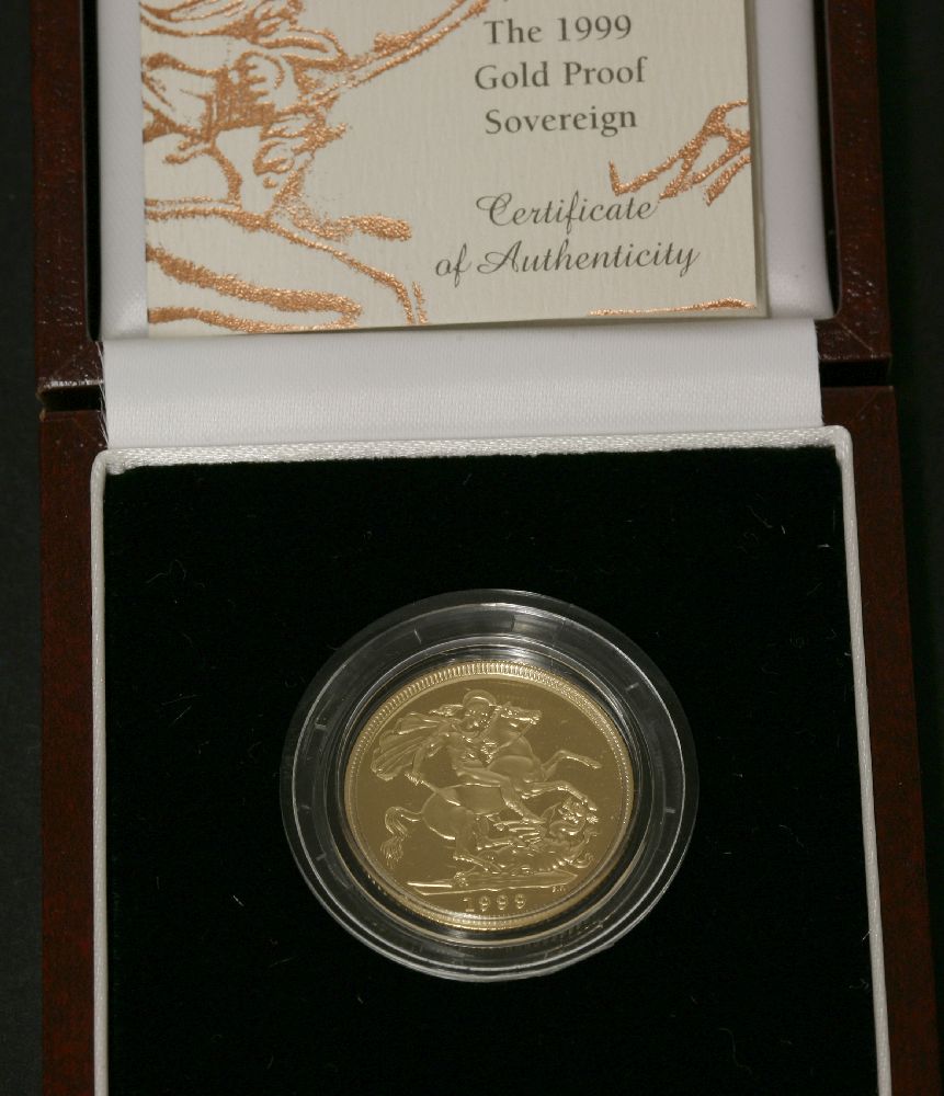 Great Britain, Elizabeth II (1952 -) proof sovereign, 1999, rev. St George, complete with case and