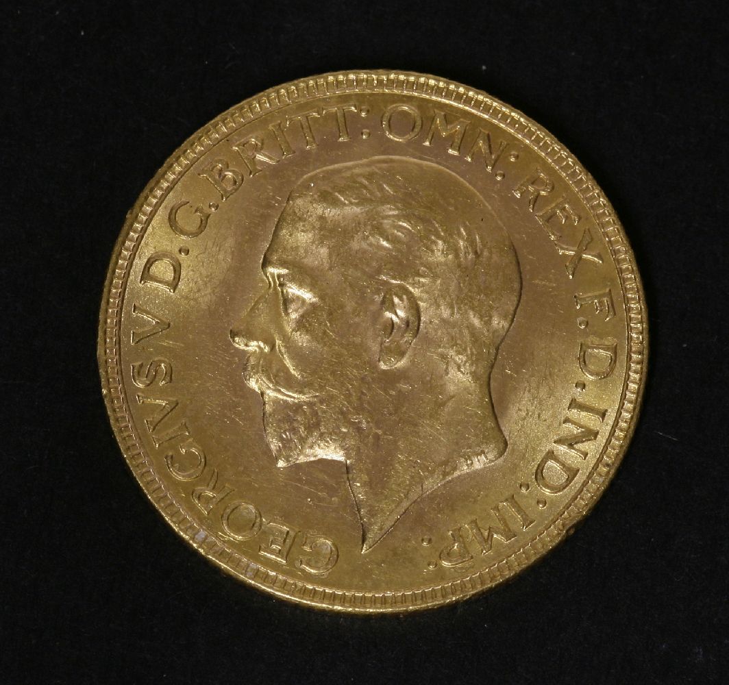 South Africa, George V (1910 - 1936), Sovereign,1930, SA on ground for Pretoria Mint, small head l.,