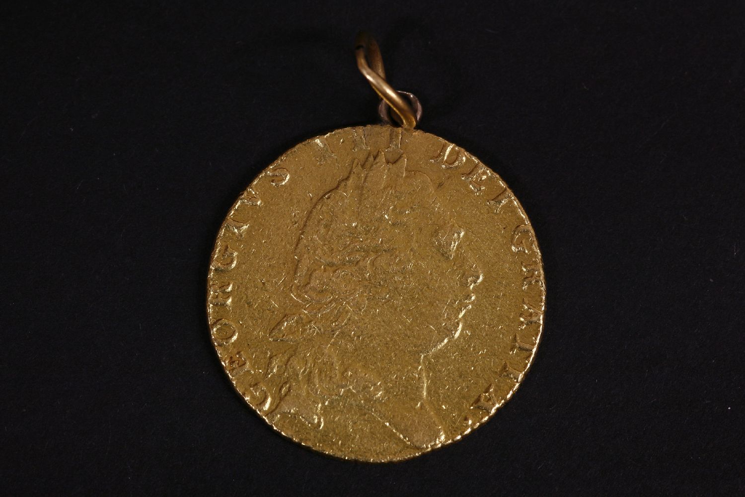 Great Britain, George III (1760-1820) Guinea, 1795, fifth laur. head with soldered loop and bale (