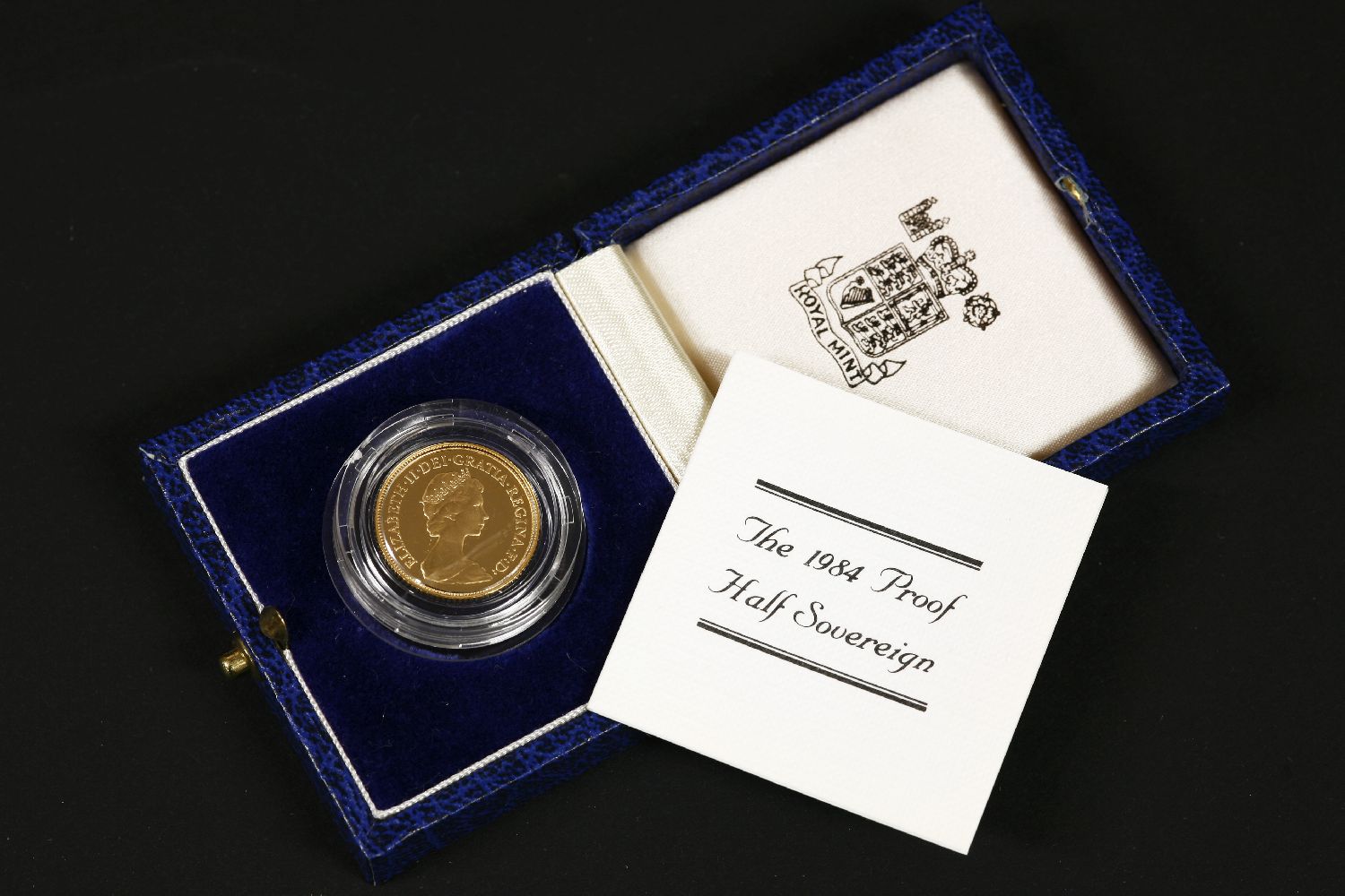 Great Britain, Elizabeth II (1952 - ), Proof Half Sovereign, 1984, complete in capsule, with