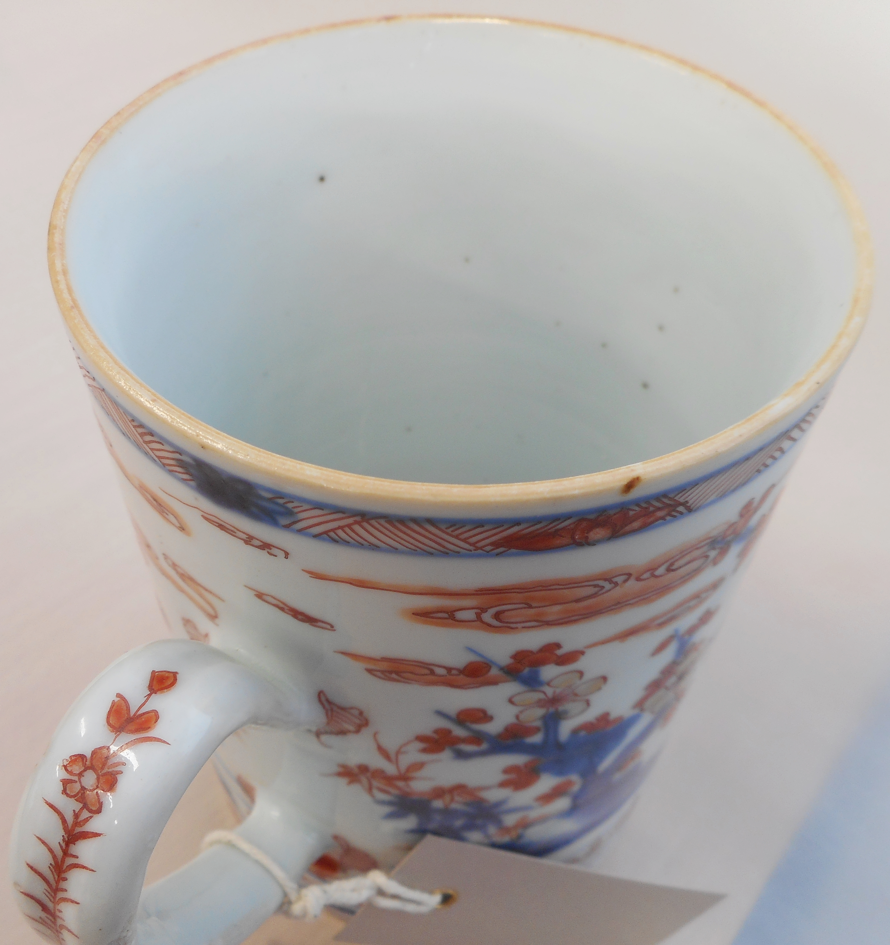 An 18th Century Chinese porcelain Tankard of cylindrical form hand decorated with birds amongst - Image 2 of 8