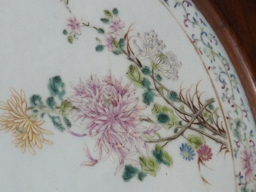 A fine Chinese Republic period circular porcelain Plaque, - Image 3 of 4