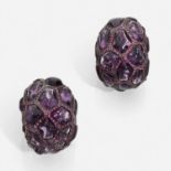 DE GRISOGONOIMPORTANTE PAIRE DE CLIPS D'OREILLES AMETHYSTESIls sont ornés de cabochons d'améthyste