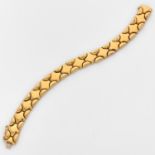 BRACELET MATELLASSEarticulé en or jaune 18K. Travail italien.Poids brut : 27,88 gr.Tour de poignet :