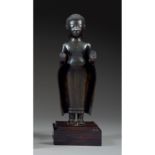 STATUETTE DE BOUDDHA SHAKYAMUNIen bronze de patine sombre, représenté en samabhanga, les mains en