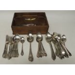 A quantity of Victorian and later silver plated table spoons, dessert spoons, forks, fish knives and