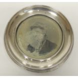 An Edwardian circular silver photo frame Birmingham 1903 size of aperture 11cms (lacks easel