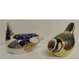 A Royal Crown Derby paperweight wren with gold stopper, 7cms high and a bluetit with gold stopper,