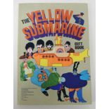 THE BEATLES - The Yellow Submarine Gift Book, King Features Syndicate 1968, hardcover ++covers