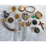 SELECTION BROOCHES RINGS ETC, MILITARY SILVER THISTLE BROOCH.