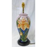 MOORCROFT TABLE LAMP WITH FLORAL DECORATION.