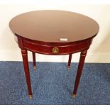 LATE 20TH CENTURY MAHOGANY CIRCULAR OCCASIONAL TABLE WITH DRAWER & TURNED SUPPORTS