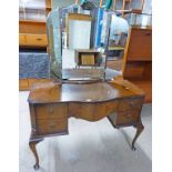 20TH CENTURY WALNUT DRESSING TABLE ON QUEEN ANNE SUPPORTS