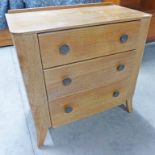 20TH CENTURY OAK CHEST OF 3 DRAWERS