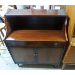 MAHOGANY SIDE CABINET WITH DRAWER & 2 PANEL DOORS