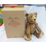 STEIFF 675249 1925 REPLICA TEDDY PEACE BEAR.