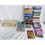 AMIGA 500 TOGETHER WITH A SELECTION OF BOXED GAMES INCLUDING ROBOCOP 3, MAGICLAND DIZZY,