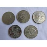 FIVE QUEEN ELIZABETH II CROWN COINS, COMMEMORATING WINSTON CHURCHILL (1965,