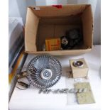 SMALL SELECTION OF VINTAGE VW SPARES AND ACCESSORIES INCLUDING FAN,