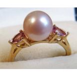 9CT GOLD CULTURED PEARL & GEM SET RING