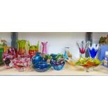 A GOOD SELECTION OF COLOURED ART GLASS INCLUDING MDINA MURANO ETC