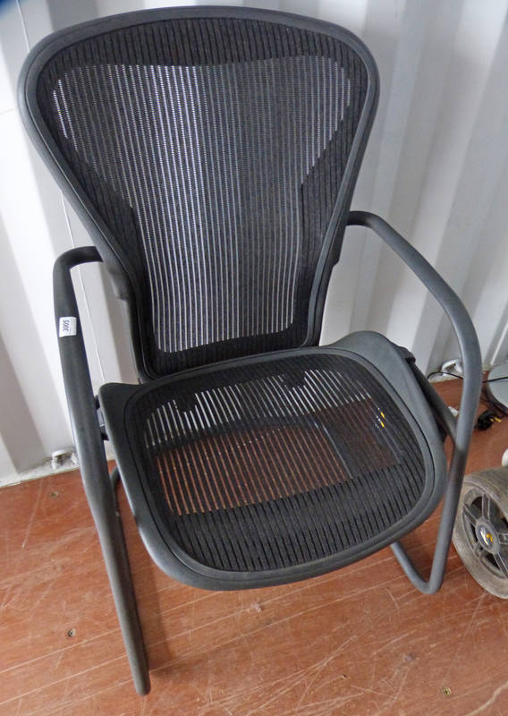 METAL FRAMED ARMCHAIR