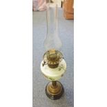 19TH CENTURY PARAFFIN LAMP WITH GREEN GLASS BOWL ON BRASS COLUMN