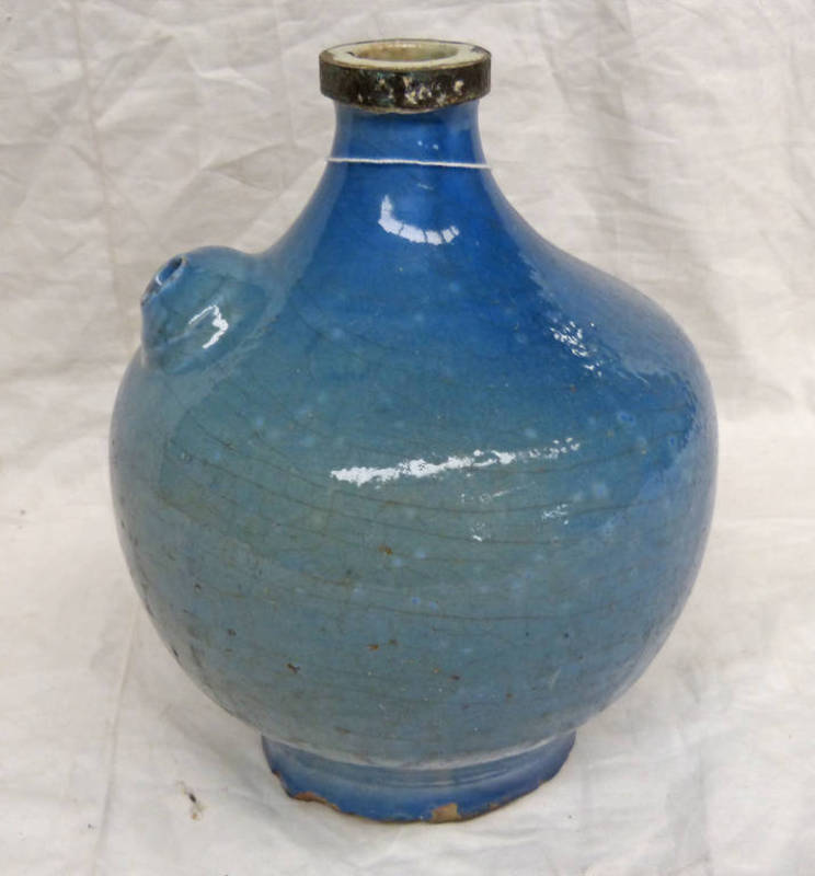 19TH CENTURY MIDDLE EASTERN POTTERY EWER WITH BLUE GLAZE 26 CM