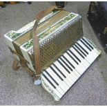 HOHNER VERDI ACCORDION 48 BUTTON