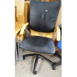 BLACK LEATHER SWIVEL OFFICE ARMCHAIR