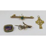 INSECT BROOCH MARKED 9CT, 9CT GOLD CROSS PENDANT,