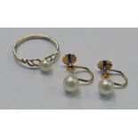 PAIR CULTURED PEARL EARRINGS MARKED 9CT,