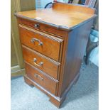 JOHN COYLE MAHOGANY BEDSIDE CHEST WITH 3 DRAWERS