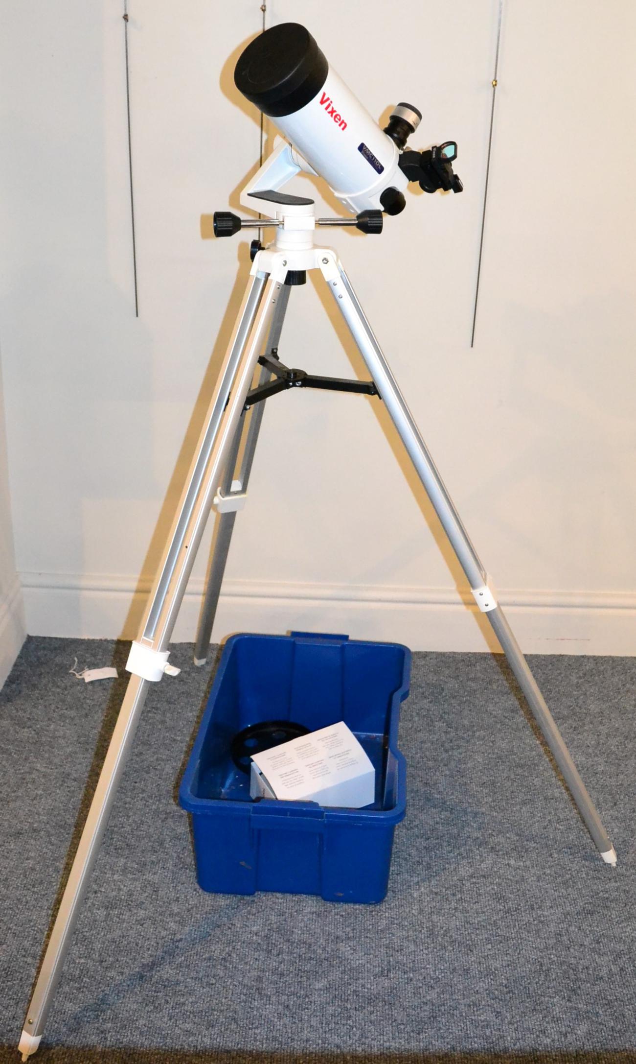 Vixen 110L Reflecting Telescope D=110mm, f=1035mm, white finish with tripod and accessories