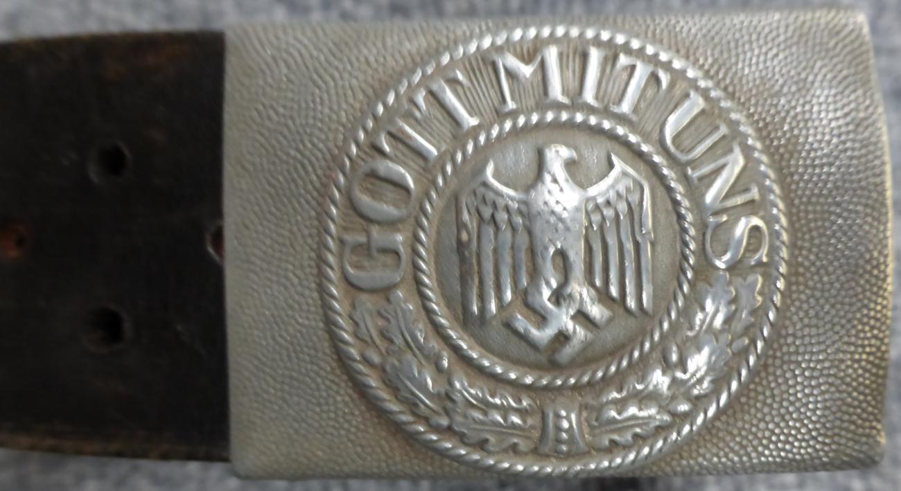A German Third Reich Army EM's Belt, with steel buckle; another, with white metal buckle; an - Image 7 of 18