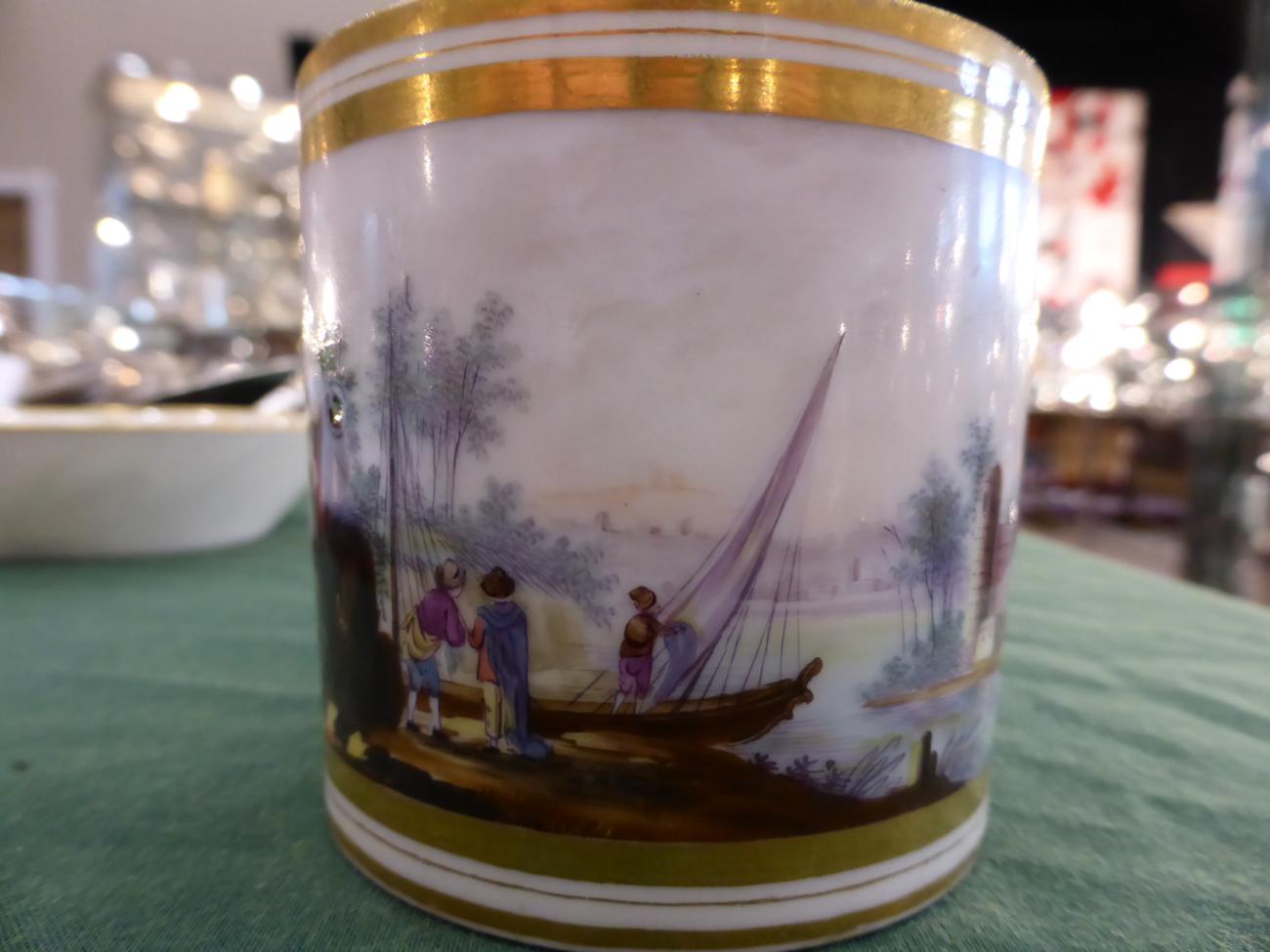 A Paris Porcelain Coffee Can and Saucer, circa 1790, painted with river landscapes, within gilt - Bild 4 aus 12