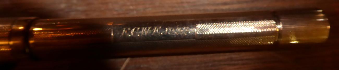 A 9ct gold fountain pen in a Harrods presentation box - Image 2 of 4